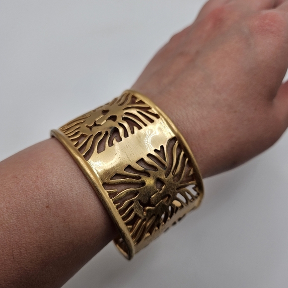 VINTAGE Rare Anne Klein Couture Gold Tone Lion Face Bangle Bracelet Signed - Picture 3 of 7